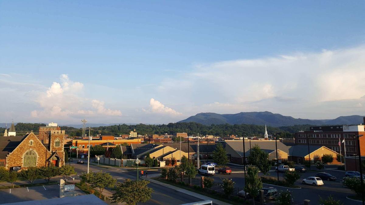 Apartment for rent at 606 N Roan St #608 100 E Watauga Ave, Johnson City, TN 37601