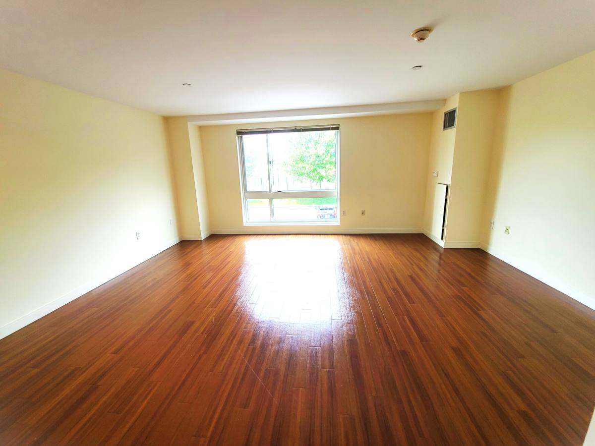 Apartment for rent at 401 Mount Vernon St, Dorchester, MA 02125