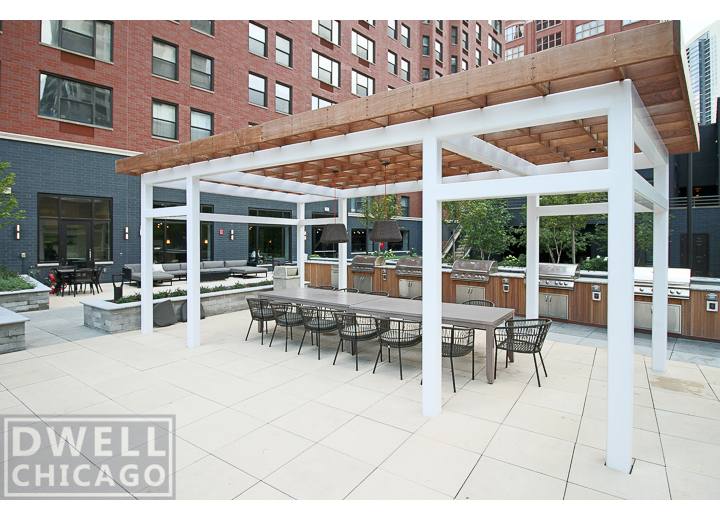 Apartment for rent at 320 W Illinois St, Chicago, IL 60654