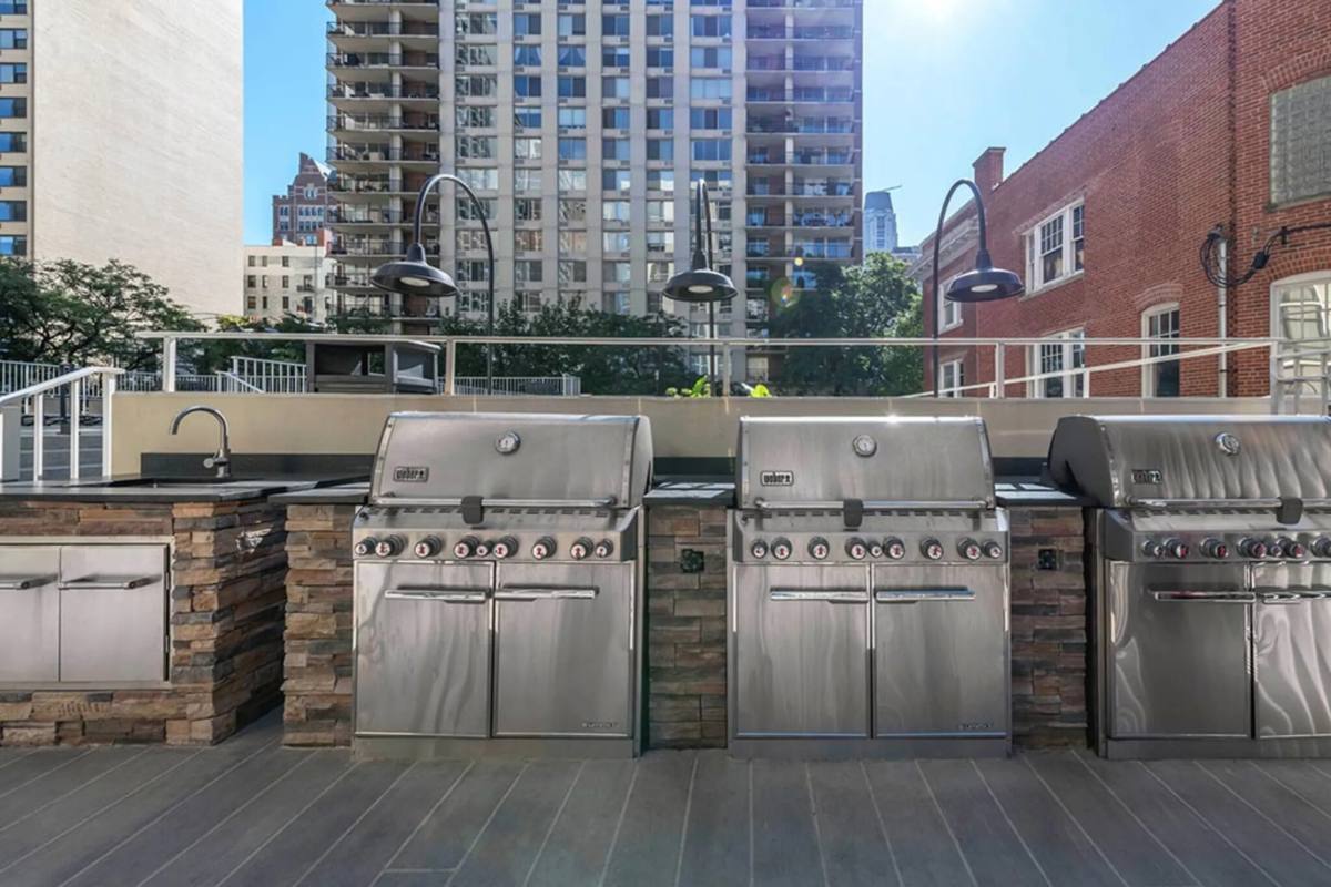 Apartment for rent at 65 E Scott St, Chicago, IL 60610