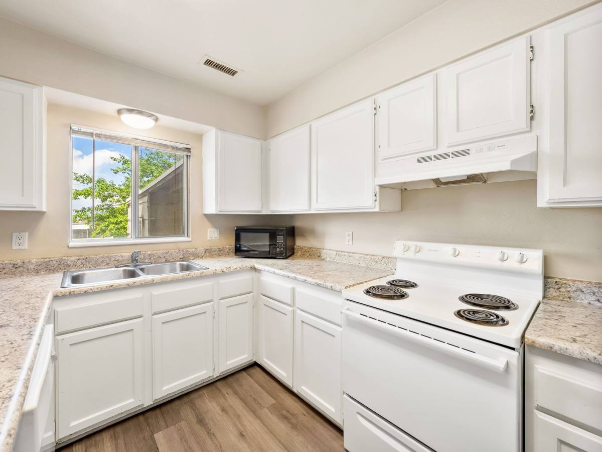 Apartment for rent at 715 E 950 S, Provo, UT 84606