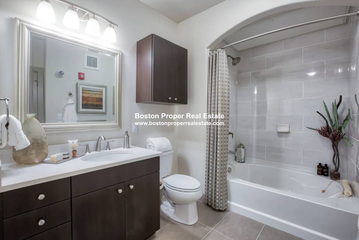 Apartment for rent at 160 Cambridgepark Dr, Cambridge, MA 02140