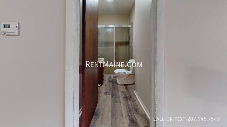 Apartment for rent at 47 Sanford St #5, Bangor, ME 04401