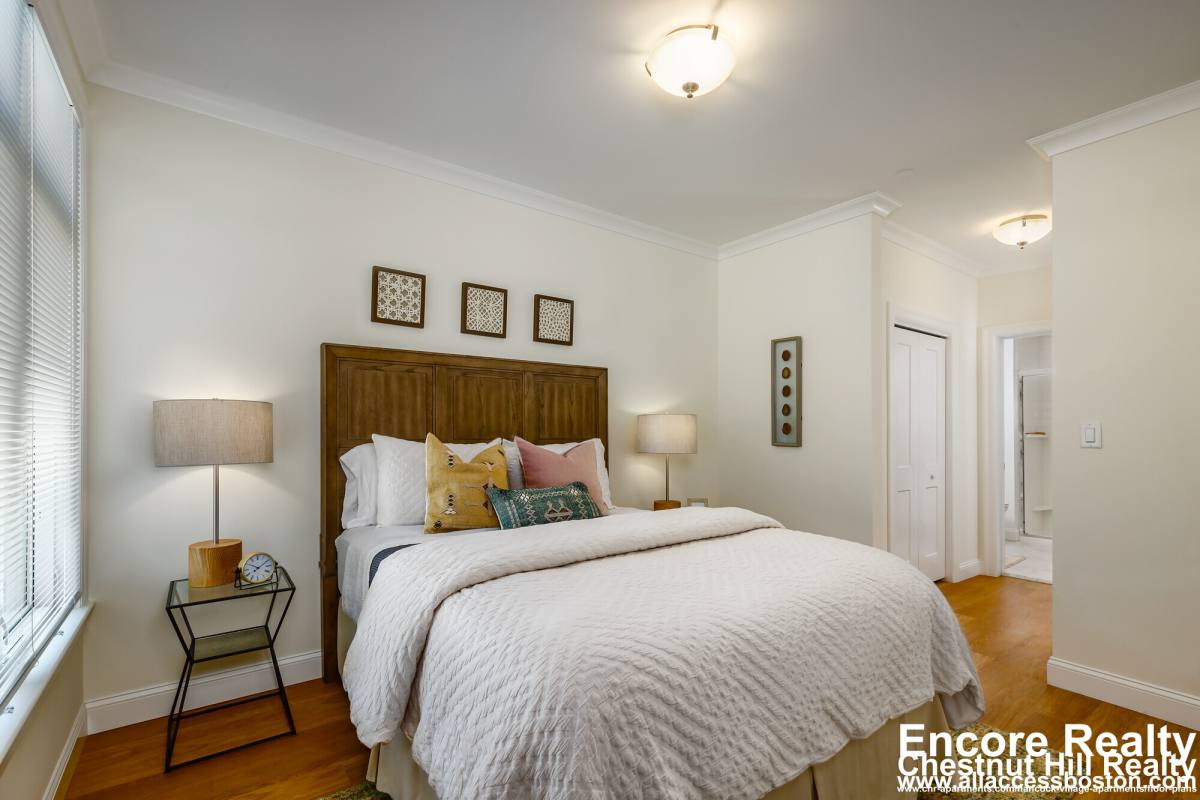 Apartment for rent at 101 Asheville Rd, Chestnut Hill, MA 02467