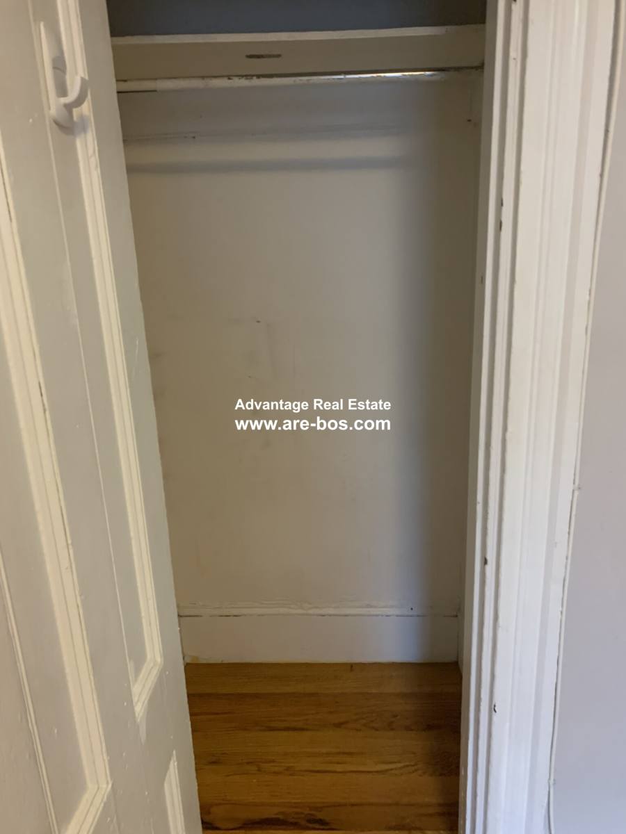 Apartment for rent at 10 Wiget St, Boston, MA 02113