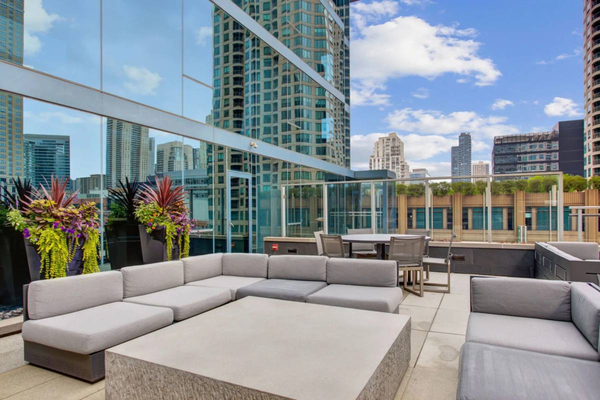 Apartment for rent at 161 W Kinzie, Chicago, IL 60654
