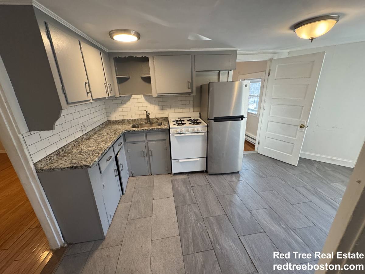 Apartment for rent at 1725 Commonwealth Ave, Brighton, MA 02135