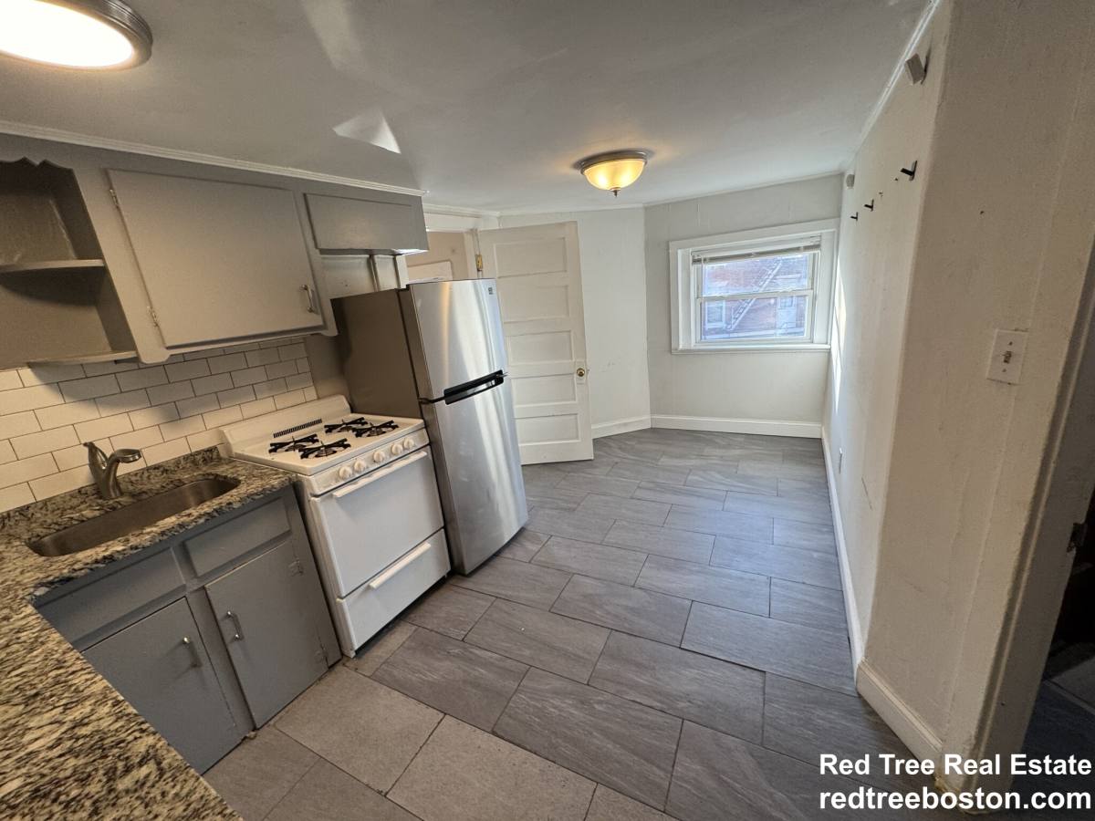 Apartment for rent at 1725 Commonwealth Ave, Brighton, MA 02135