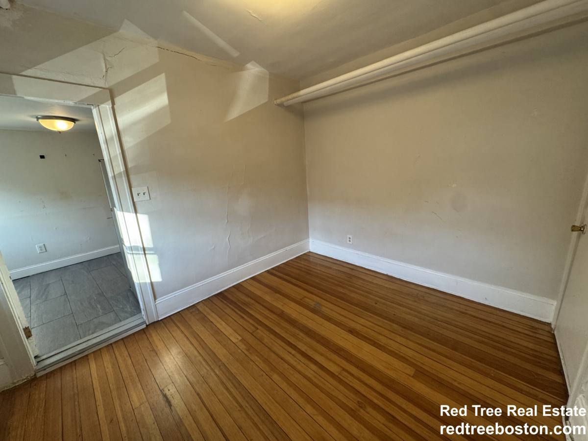 Apartment for rent at 1725 Commonwealth Ave, Brighton, MA 02135