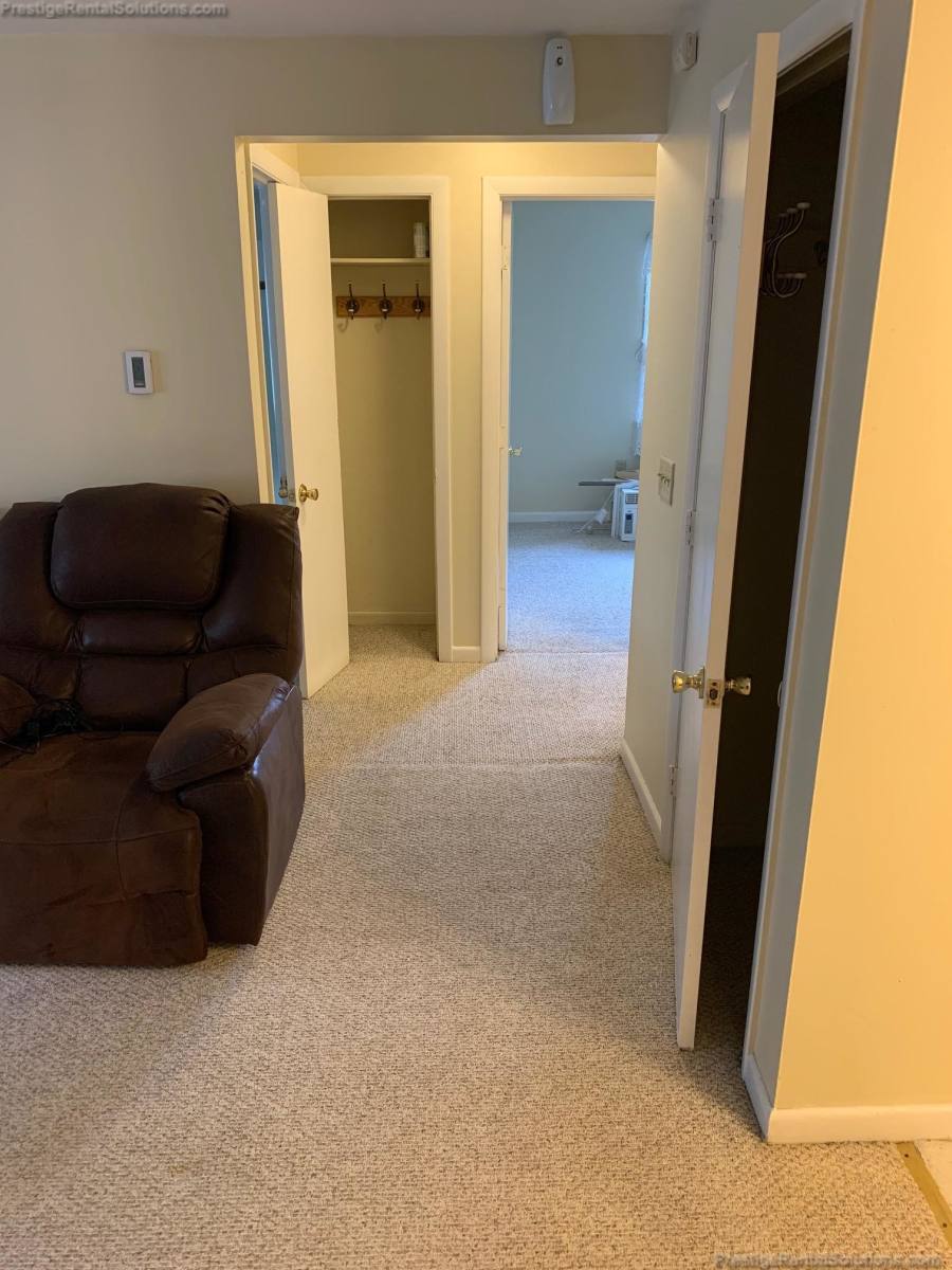Apartment for rent at 40 Dinan Dr, Gardner, MA 01440
