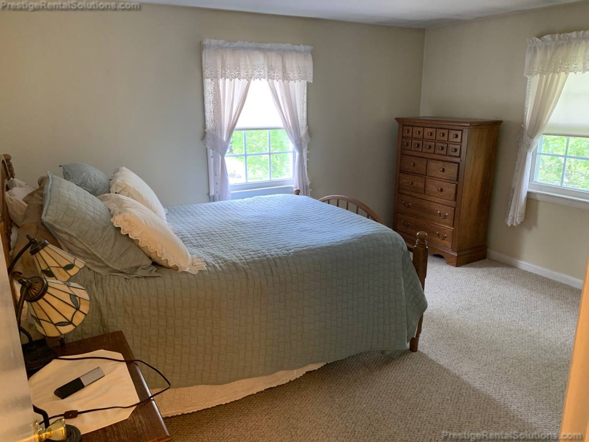 Apartment for rent at 40 Dinan Dr, Gardner, MA 01440