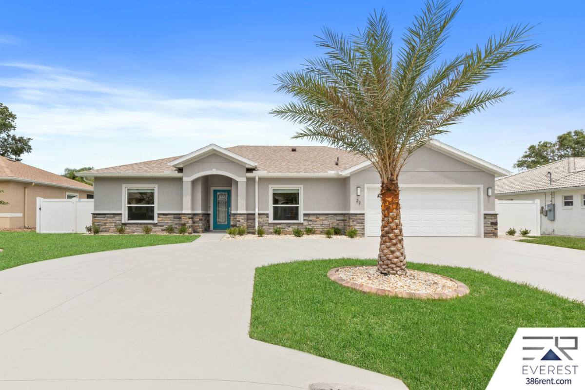 House for rent at 22 Woodlyn Lane, Palm Coast, FL 32164