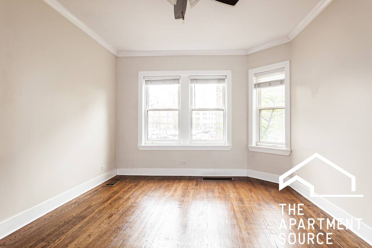 Apartment for rent at 6465 W Roscoe St #1N, Chicago, IL 60641