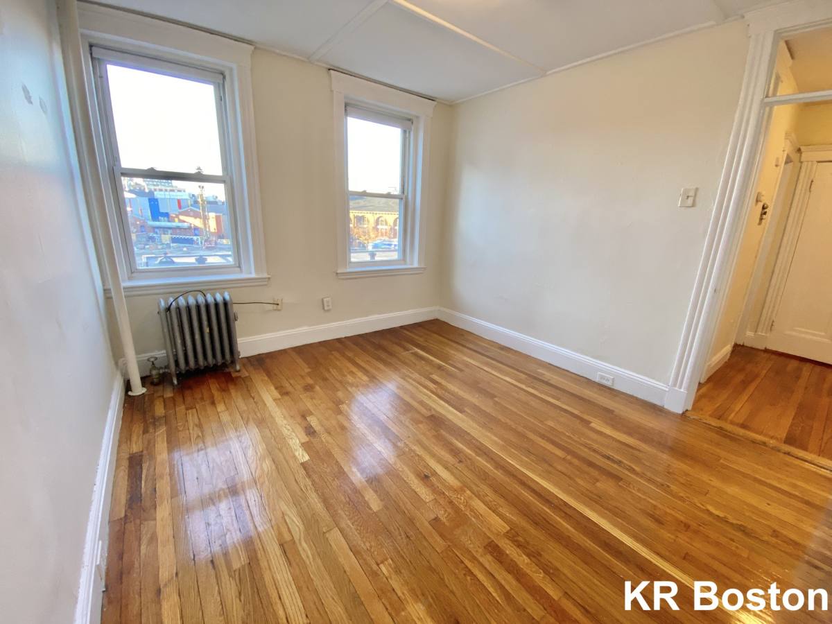 Apartment for rent at 1185 Boylston St, Boston, MA 02215