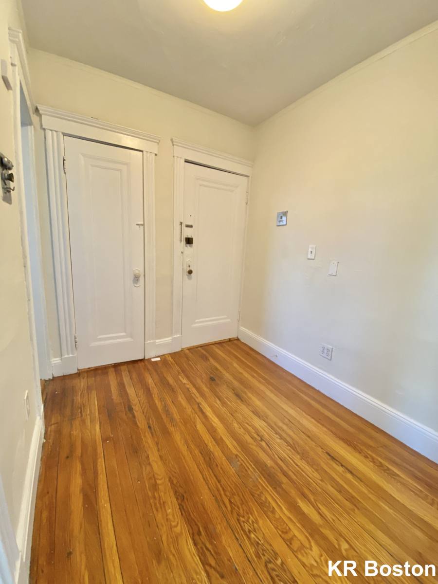 Apartment for rent at 1185 Boylston St, Boston, MA 02215