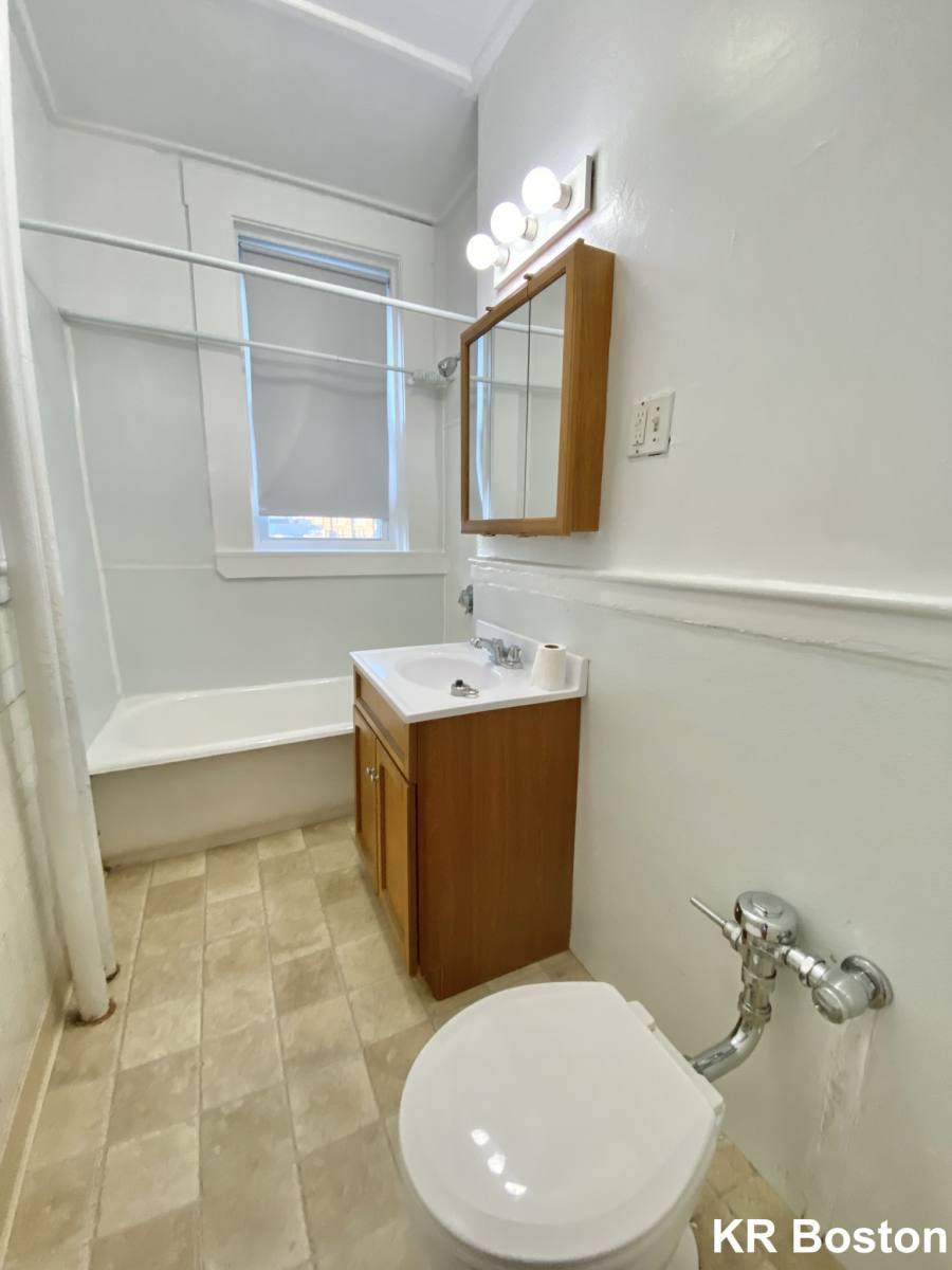 Apartment for rent at 1185 Boylston St, Boston, MA 02215