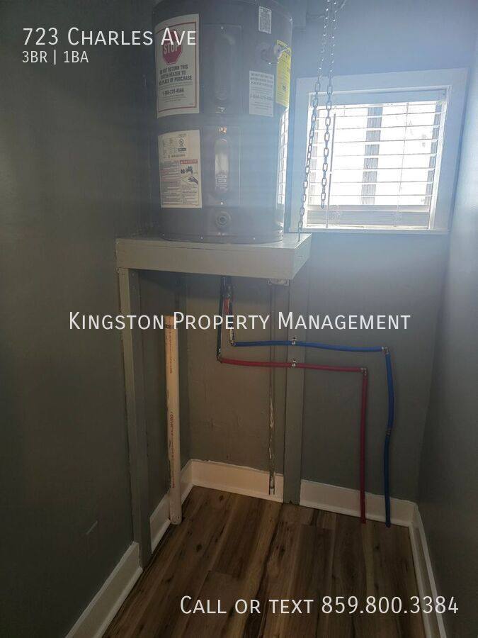 House for rent at 723 Charles Ave, Lexington, KY 40508