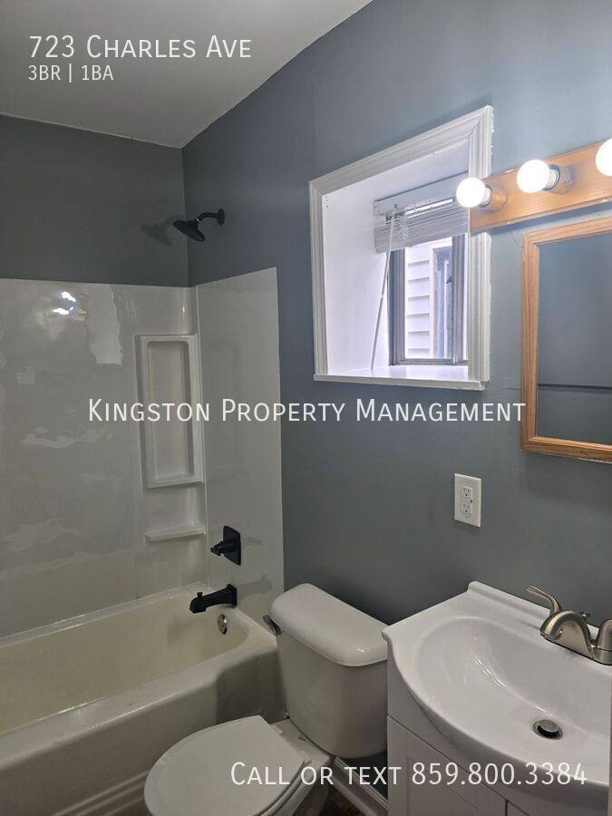 House for rent at 723 Charles Ave, Lexington, KY 40508