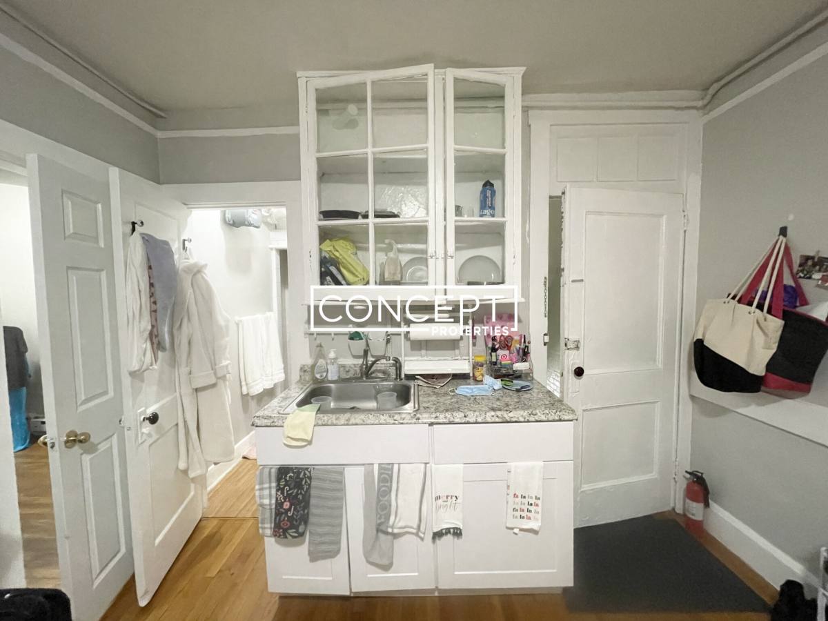 Apartment for rent at 161 Endicott St, Boston, MA 02113