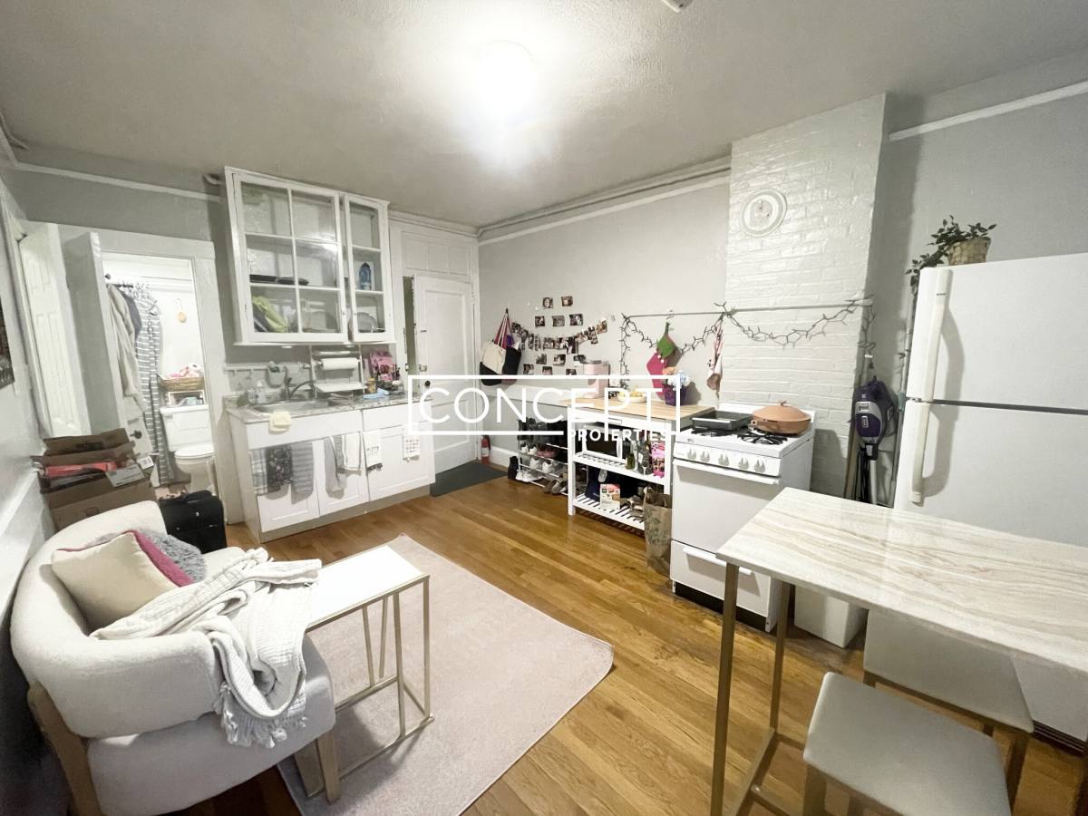 Apartment for rent at 161 Endicott St, Boston, MA 02113