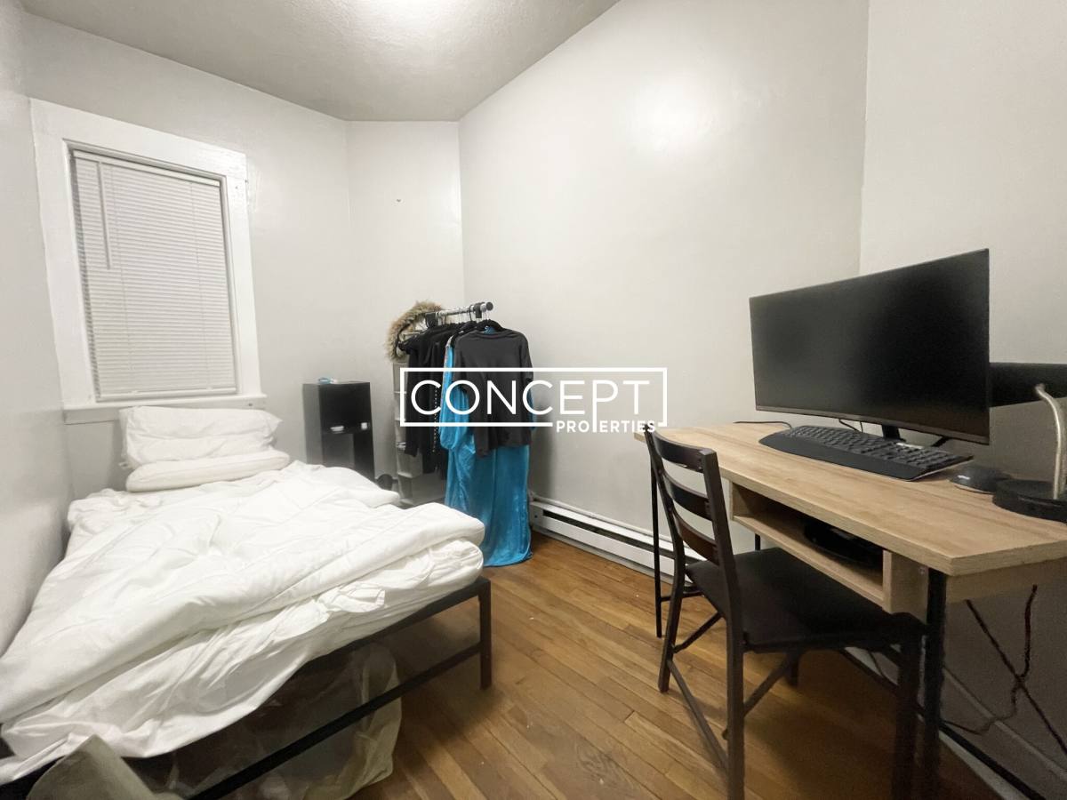 Apartment for rent at 161 Endicott St, Boston, MA 02113