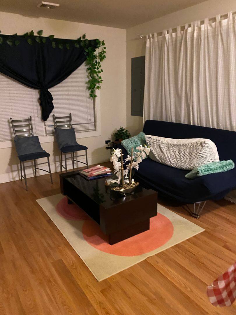 Apartment for rent at 4300 Wallace St, Philadelphia, PA 19104