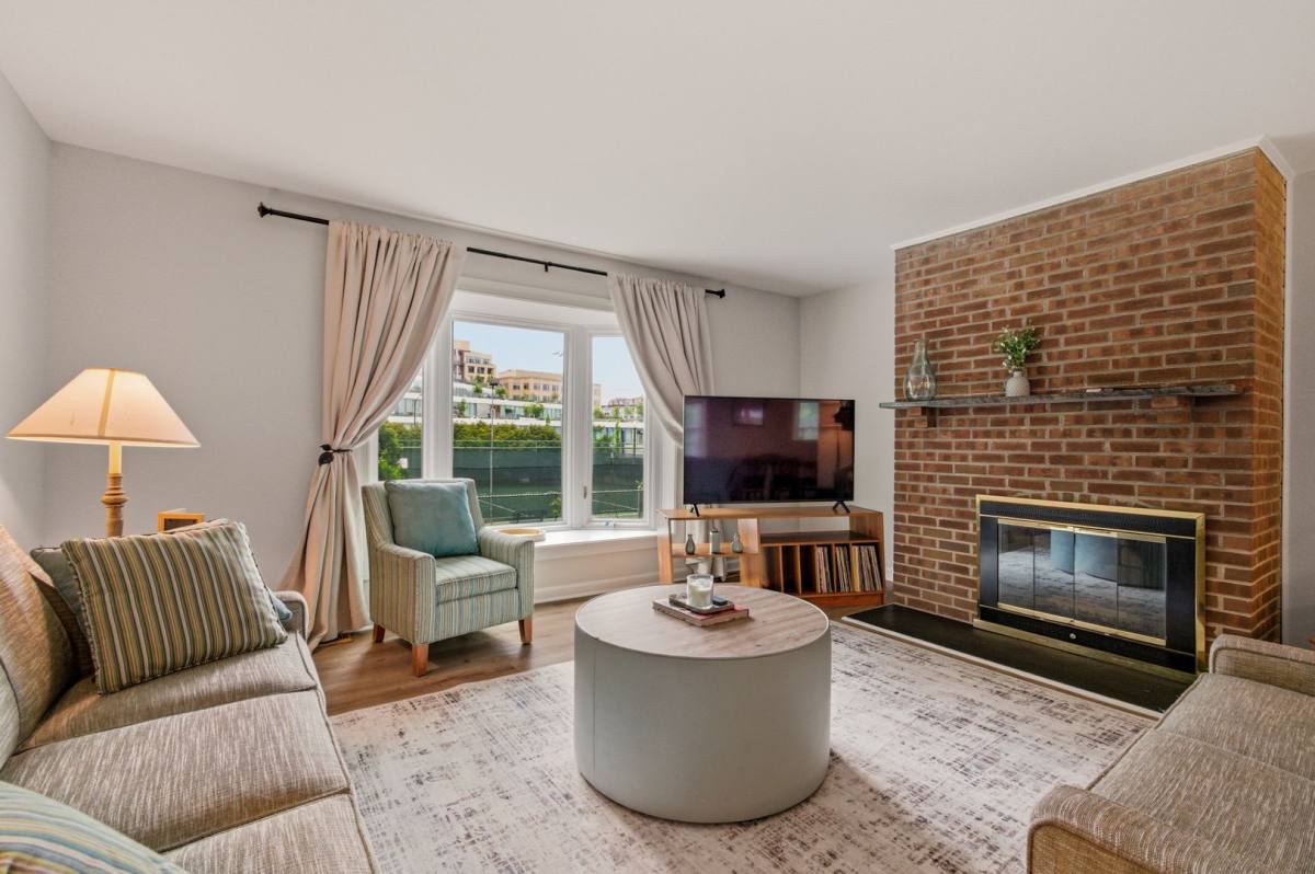 House for rent at 1608 Key Blvd, Arlington, VA 22209