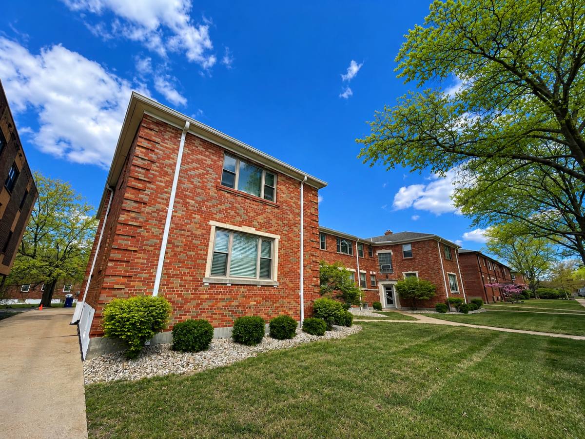 Apartment for rent at 5925-5931 Nagel Ave, Saint Louis, MO 63109