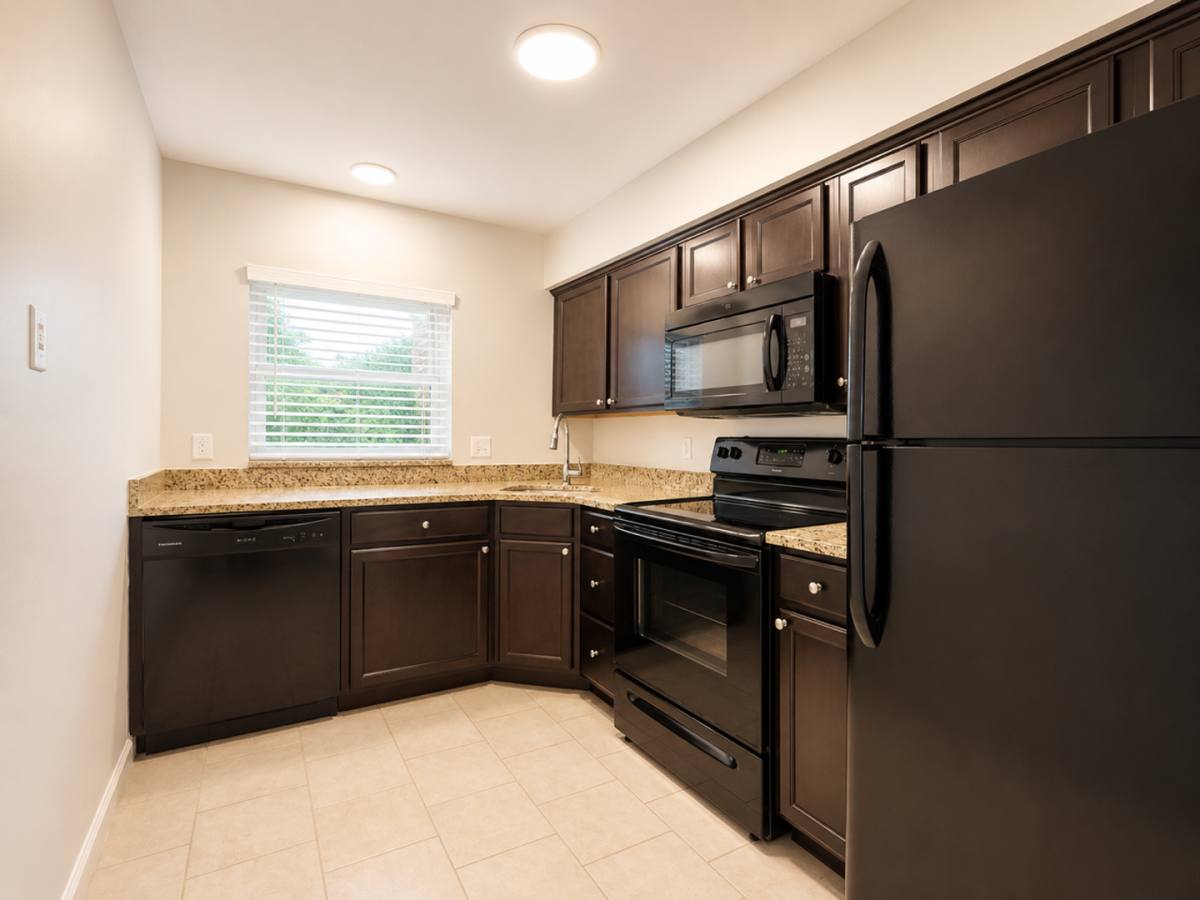 Apartment for rent at 5925-5931 Nagel Ave, Saint Louis, MO 63109