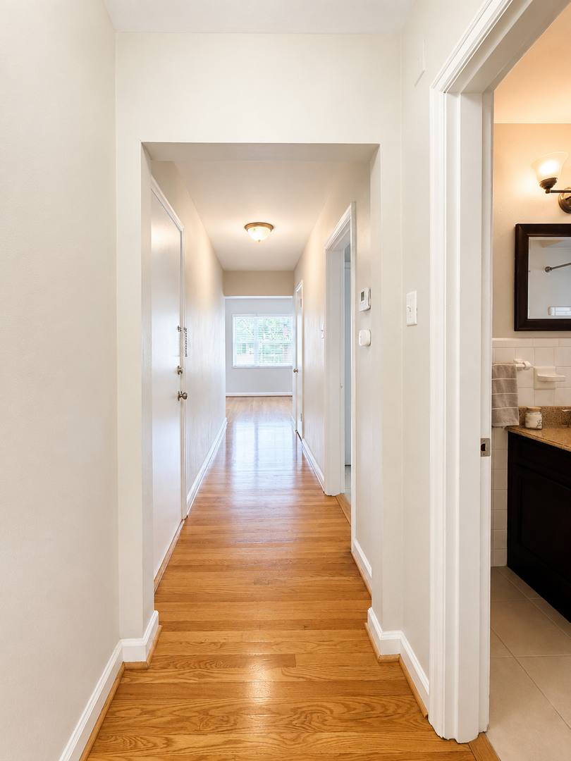 Apartment for rent at 5925-5931 Nagel Ave, Saint Louis, MO 63109