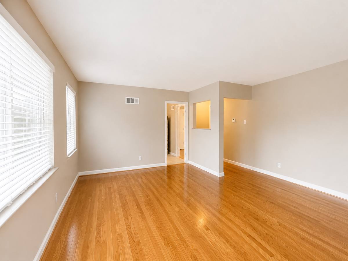 Apartment for rent at 5925-5931 Nagel Ave, Saint Louis, MO 63109