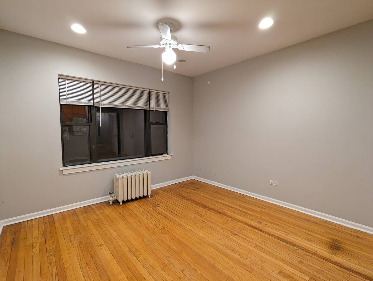 Apartment for rent at 1901 W Wilson Ave #2B, Chicago, IL 60640