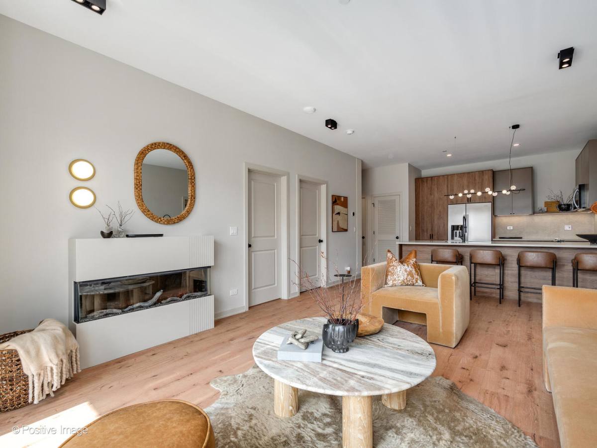 Apartment for rent at 1257 N Ashland Ave, Chicago, IL 60622