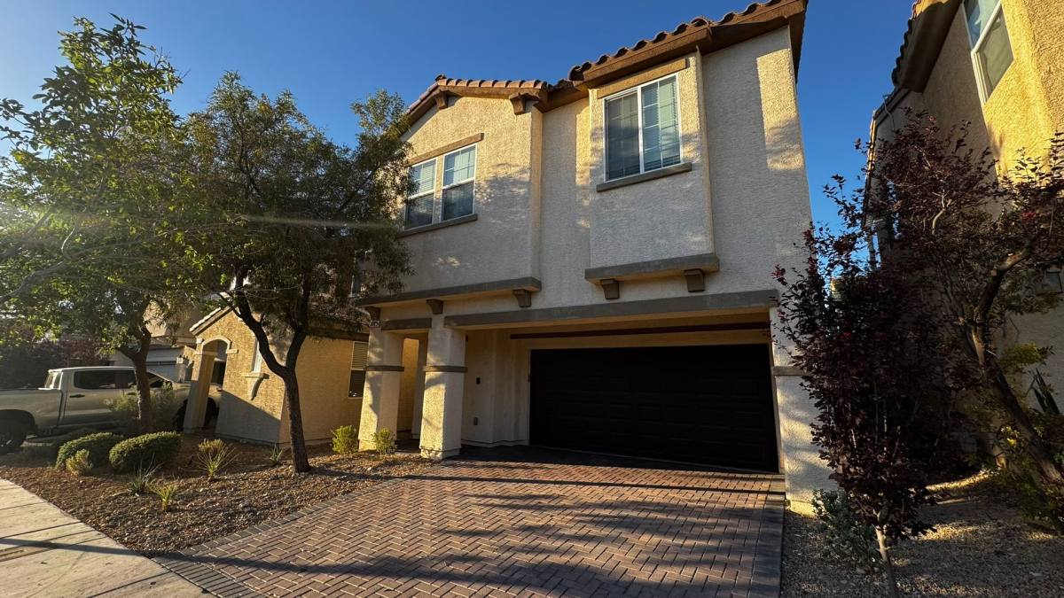 House for rent at 8425 Trudeau, Las Vegas, NV 89143
