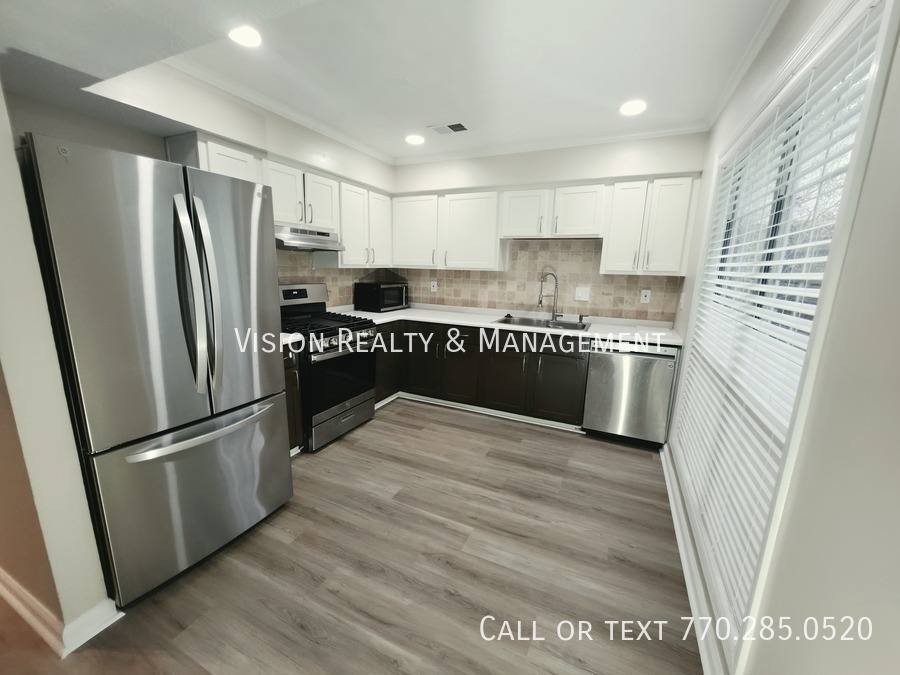 House for rent at 5025 Brittany Dr, Stone Mountain, GA 30083