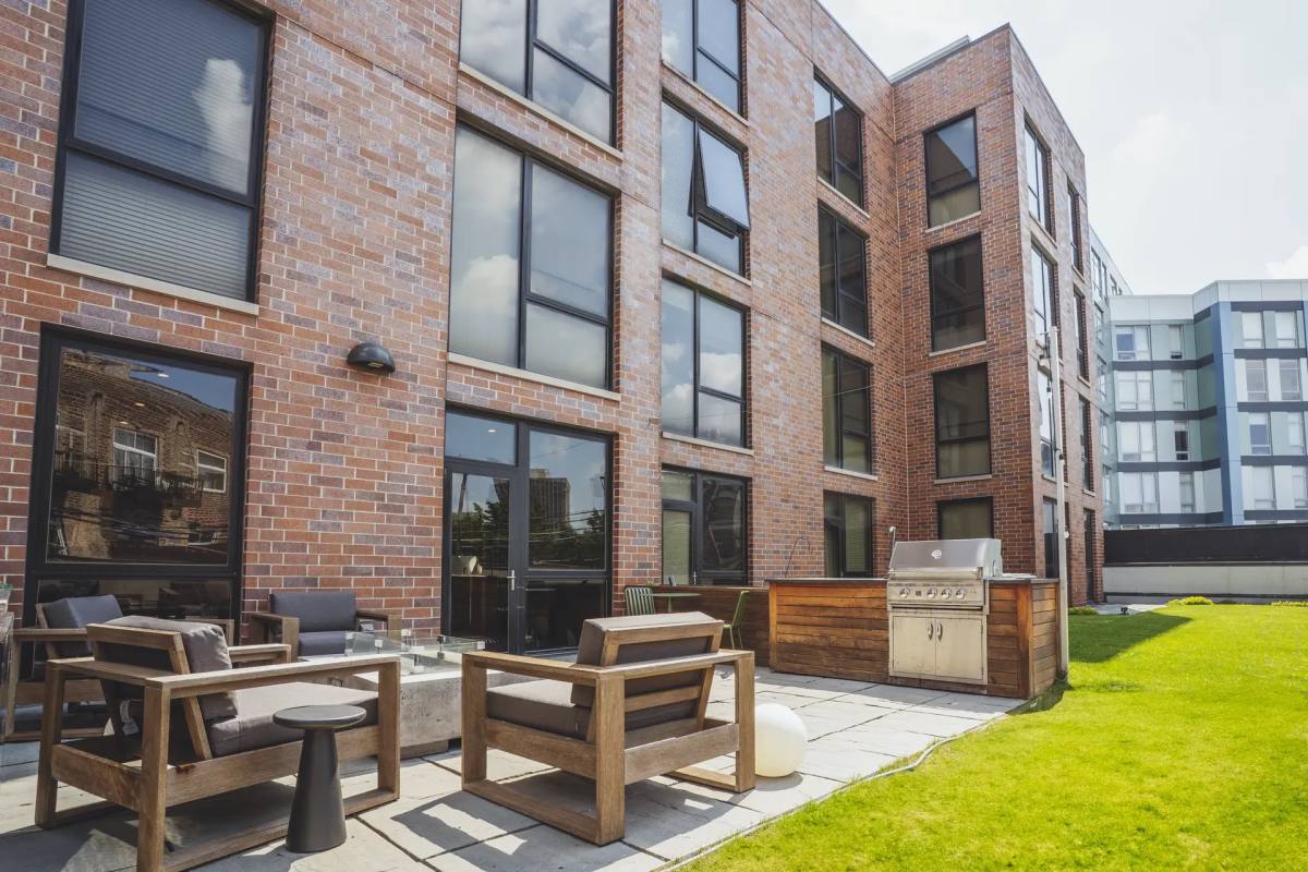 Apartment for rent at 830 N Milwaukee, Chicago, IL 60642