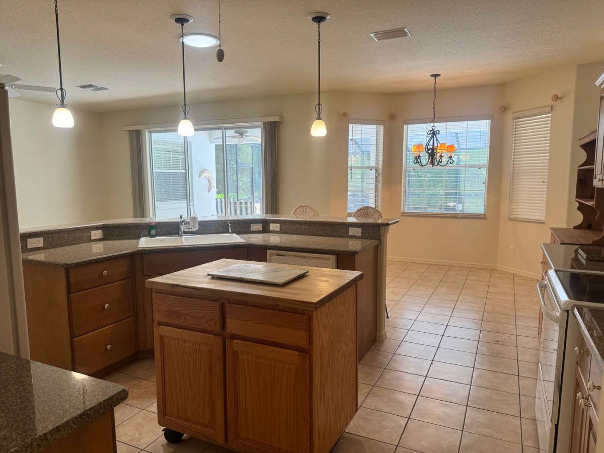 House for rent at 11145 NW 17th Court Rd, Ocala, FL 34475