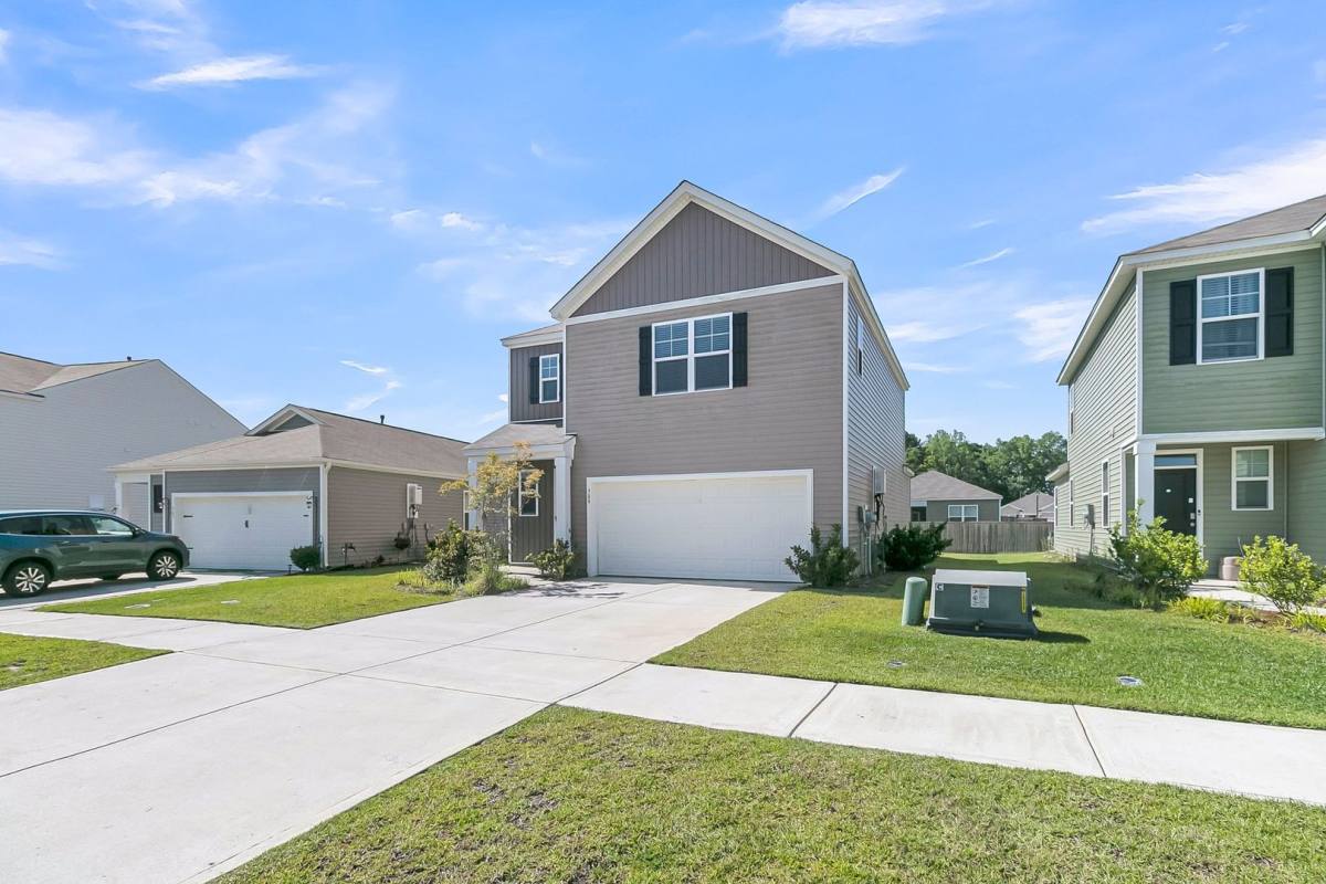House for rent at 509 Red Twig Rd, Summerville, SC 29486