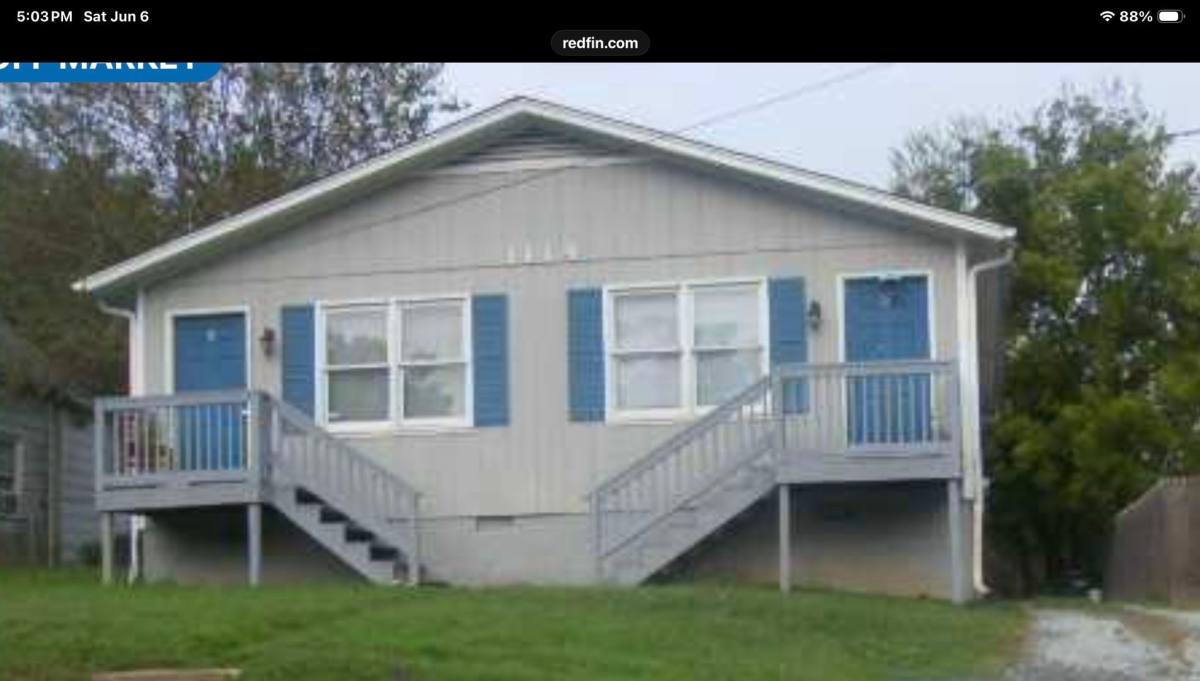 Apartment for rent at 1114 Carroll St, Durham, NC 27707