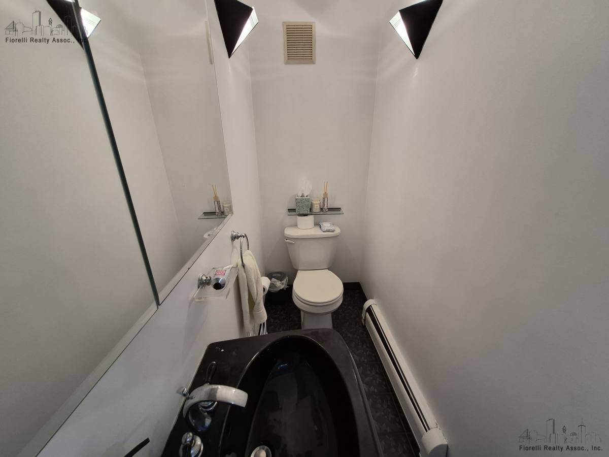 Apartment for rent at 474 Commercial St, Boston, MA 02109