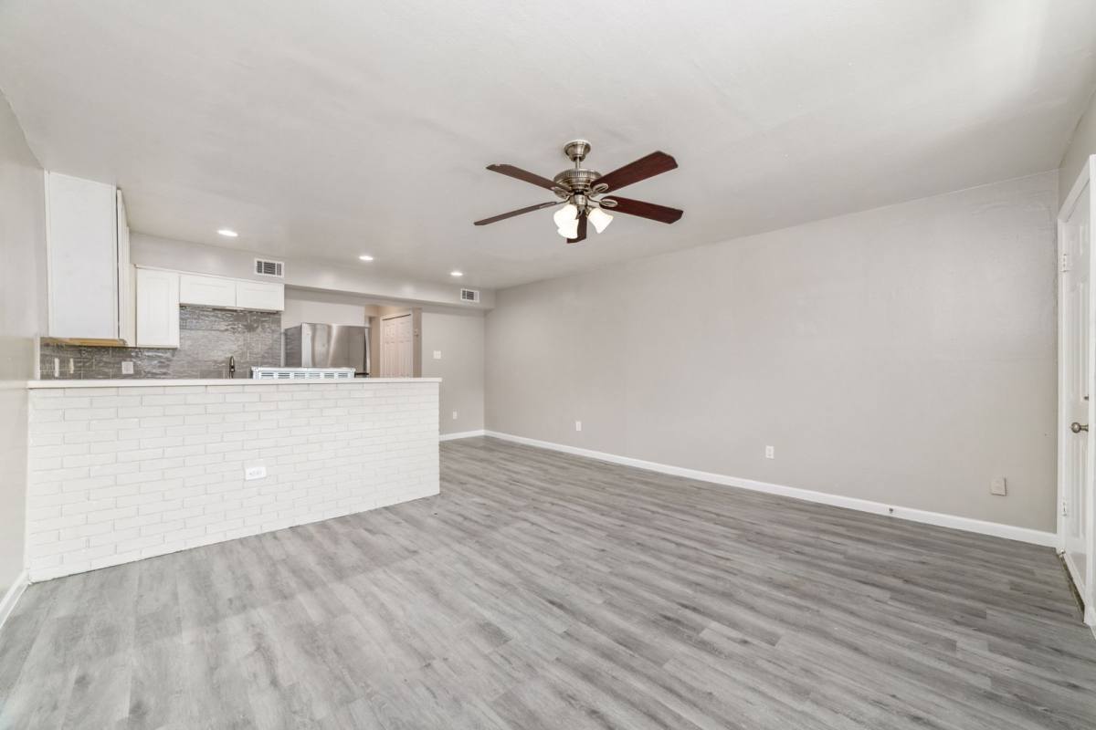 Apartment for rent at 1424 Marshall St, Houston, TX 77006