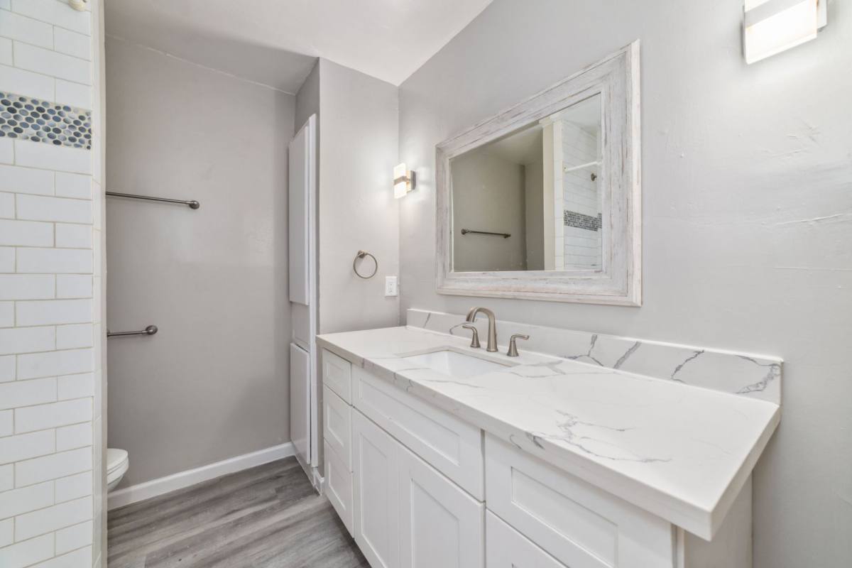 Apartment for rent at 1424 Marshall St, Houston, TX 77006