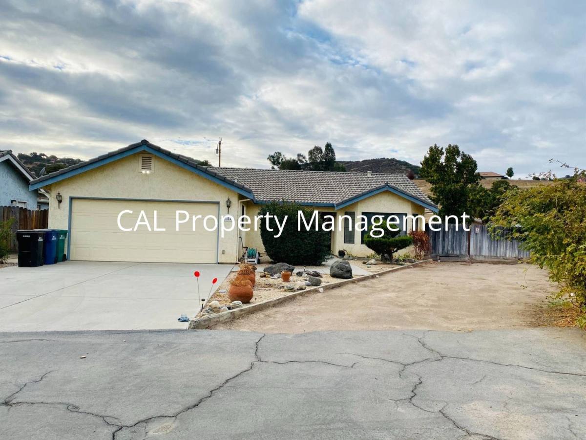 House for rent at 51520 Pine Creek Place, King City, CA 93930