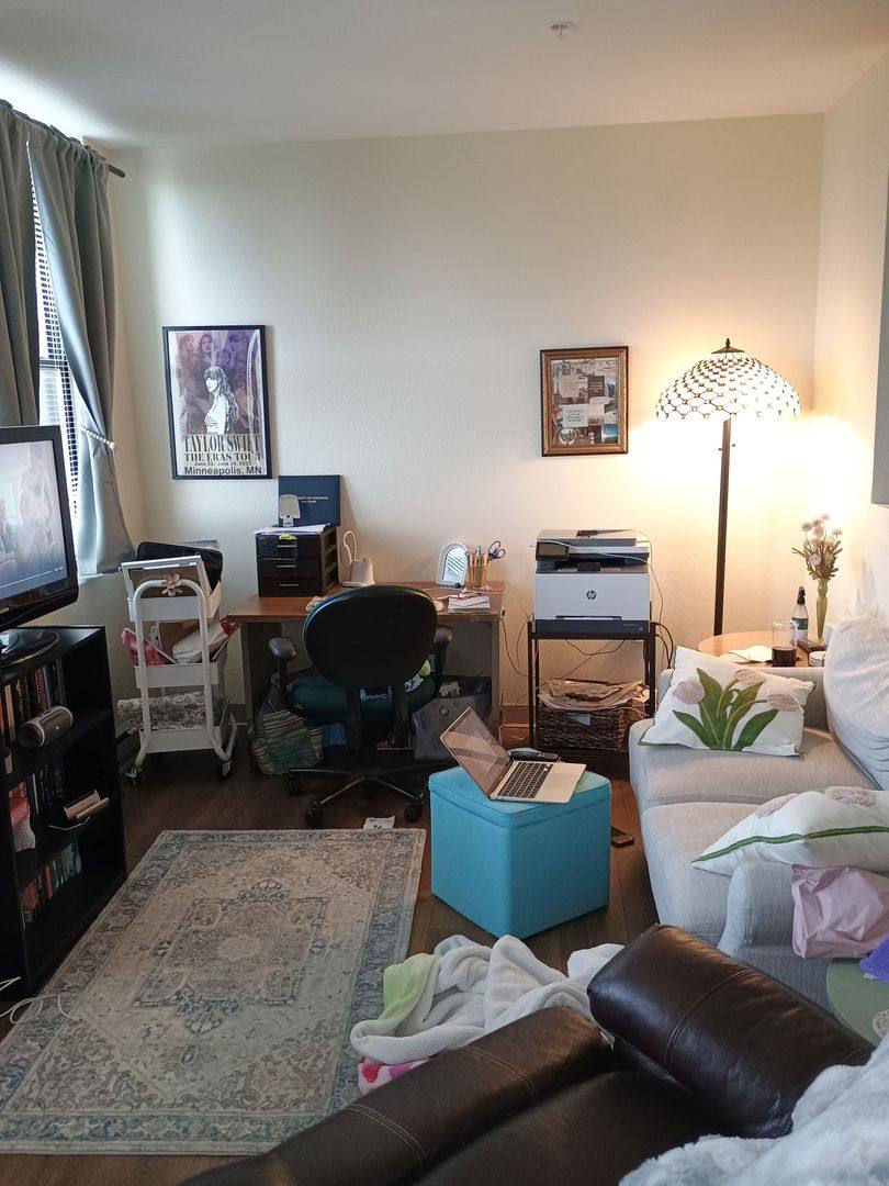 Apartment for rent at 1120 E Parkway Ave, Oshkosh, WI 54901