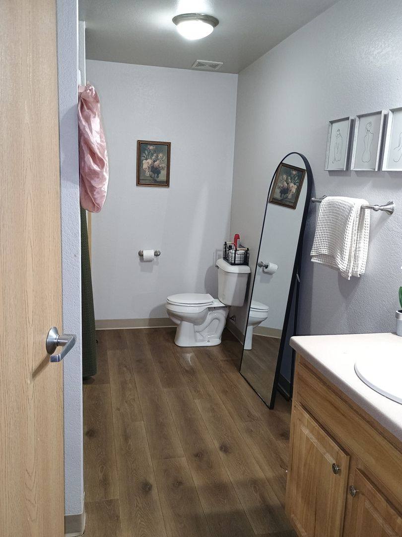 Apartment for rent at 1120 E Parkway Ave, Oshkosh, WI 54901