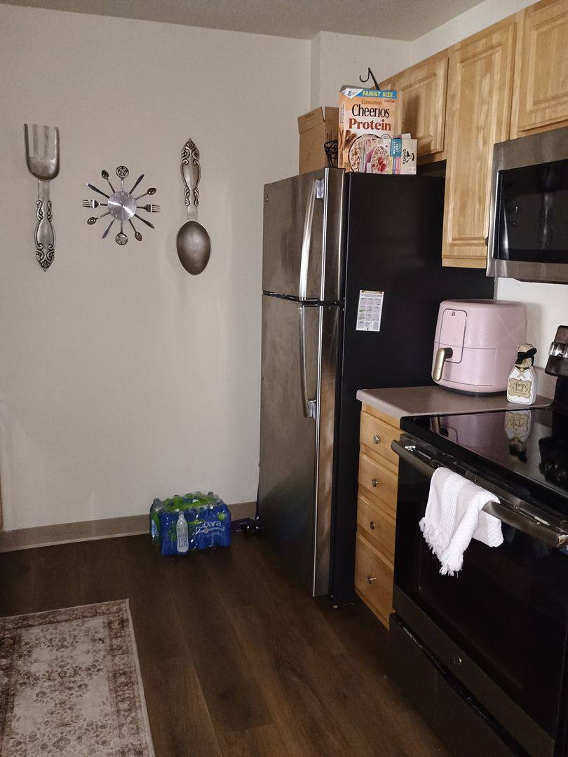 Apartment for rent at 1120 E Parkway Ave, Oshkosh, WI 54901