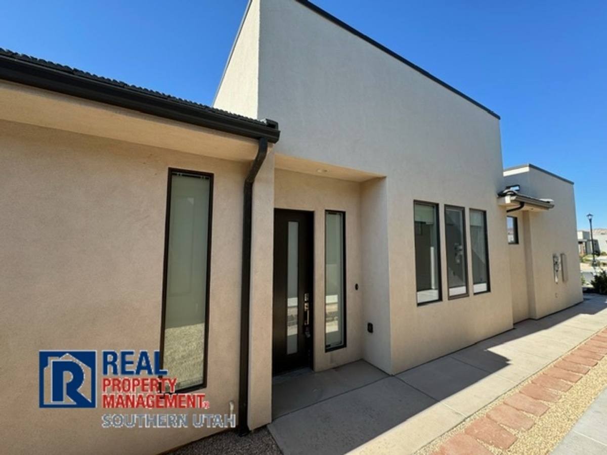 House for rent at 2806 E Church Oak Dr, Saint George, UT 84790