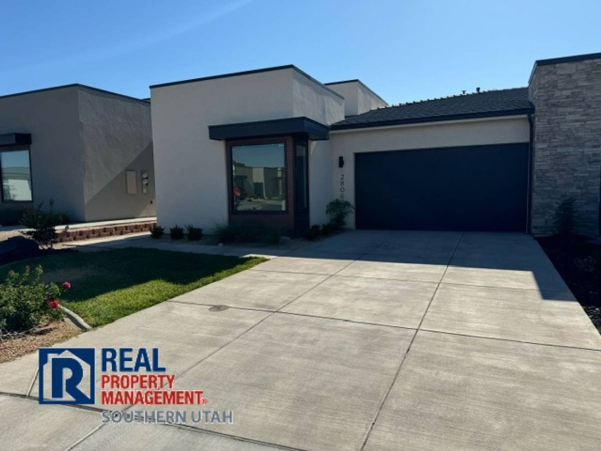 House for rent at 2806 E Church Oak Dr, Saint George, UT 84790