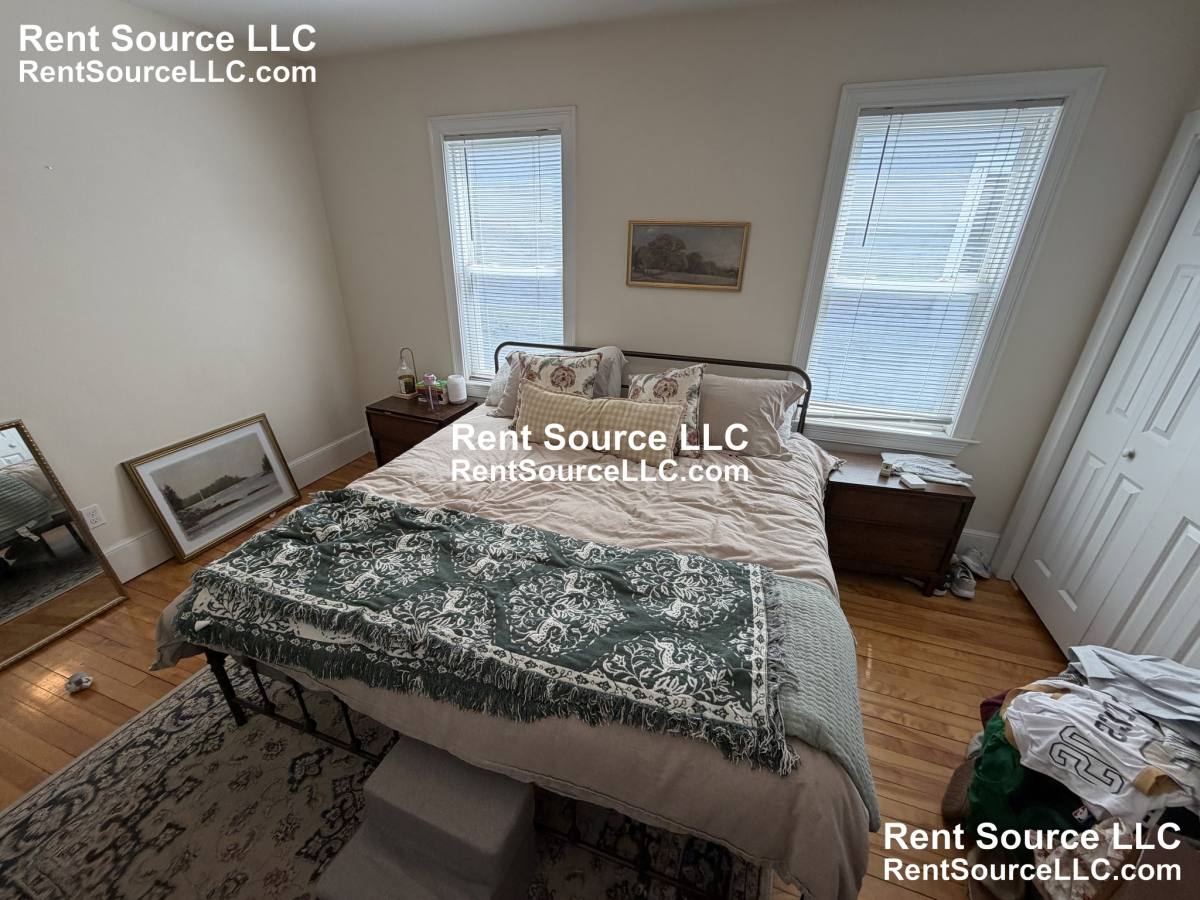 Apartment for rent at 15 Sargent Ave #2, Somerville, MA 02145