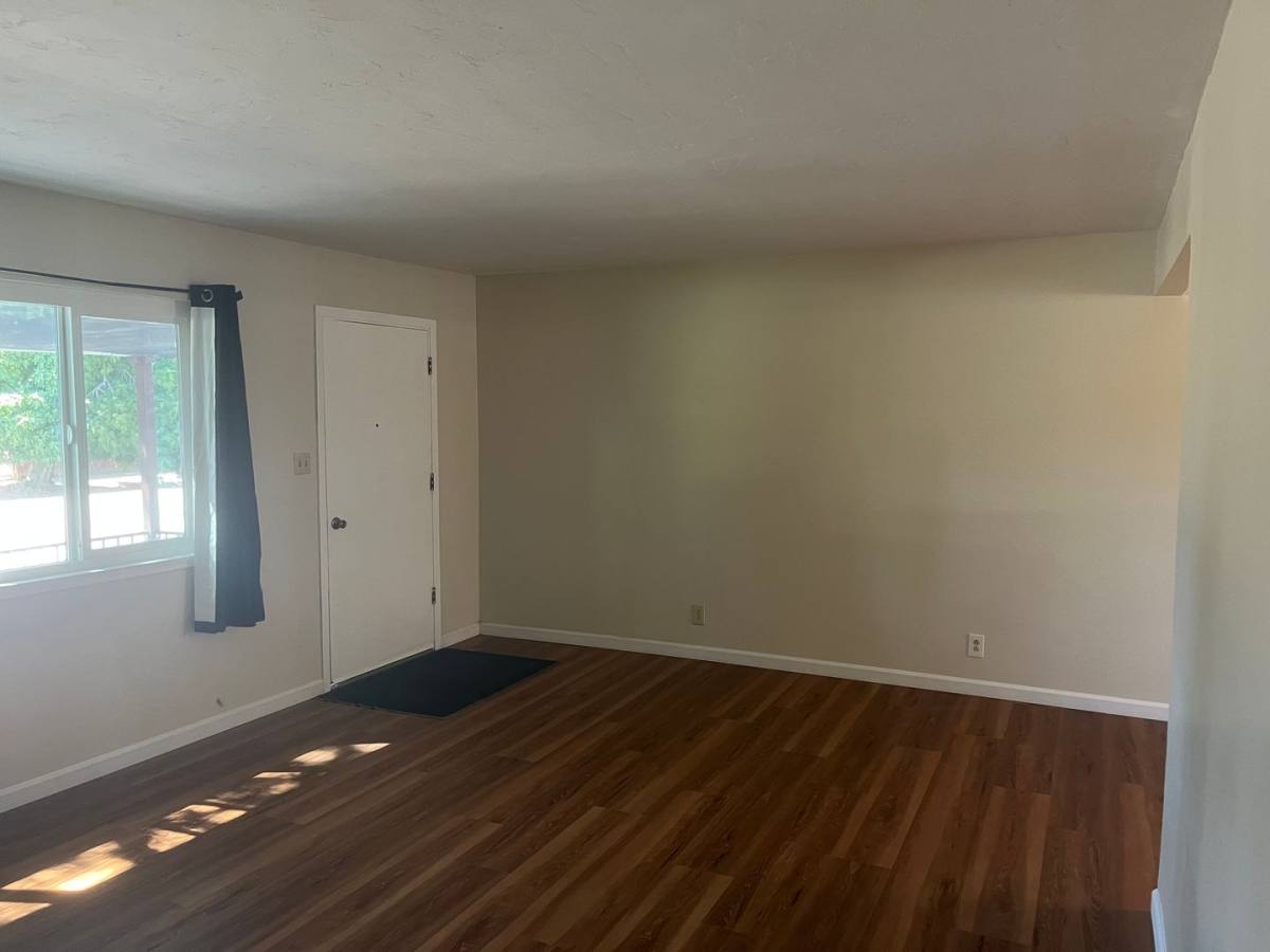 House for rent at 16881 Antelope St, Esparto, CA 95627
